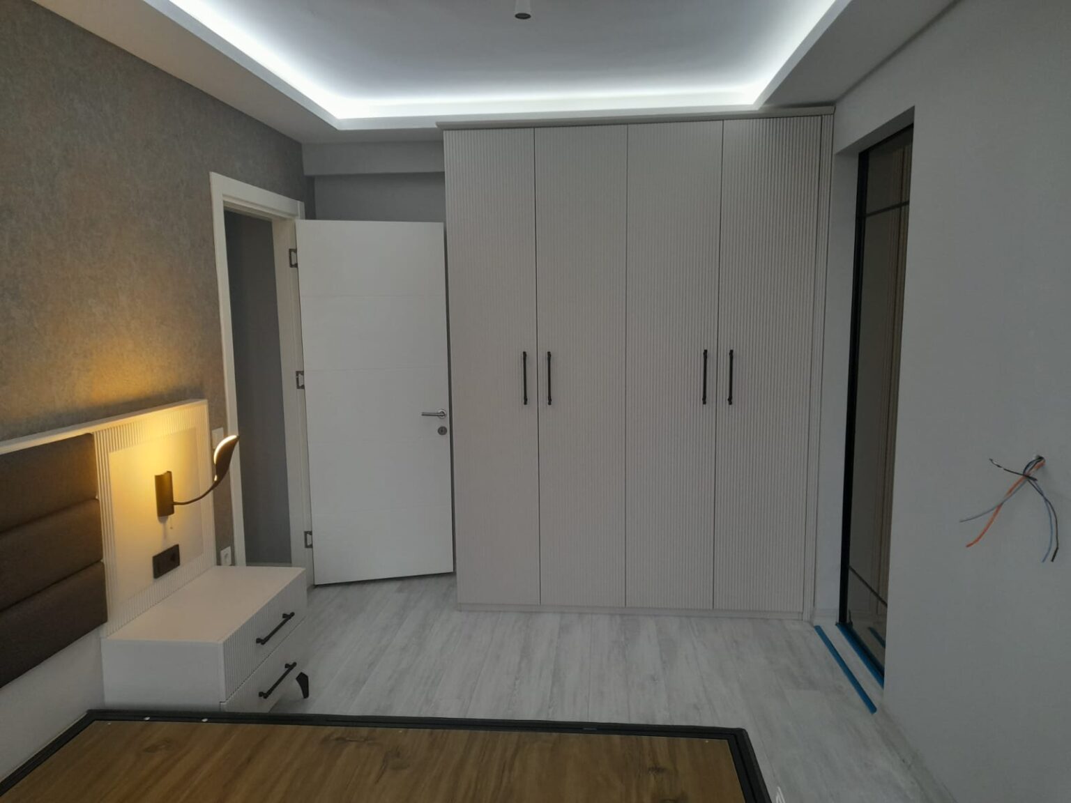 Büyükdere Giyinme Odası — Ray Dolap İmalatı